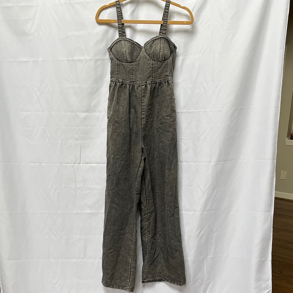 Gray Stonewash Lightweight Denim Jumpsuit size XS adjustable straps with pockets